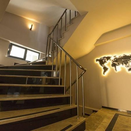 Big Point Plus Hotel Biga Bagian luar foto