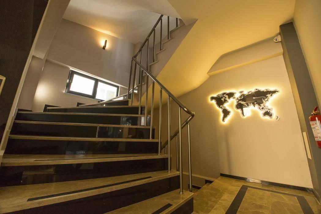 Big Point Plus Hotel Biga Bagian luar foto